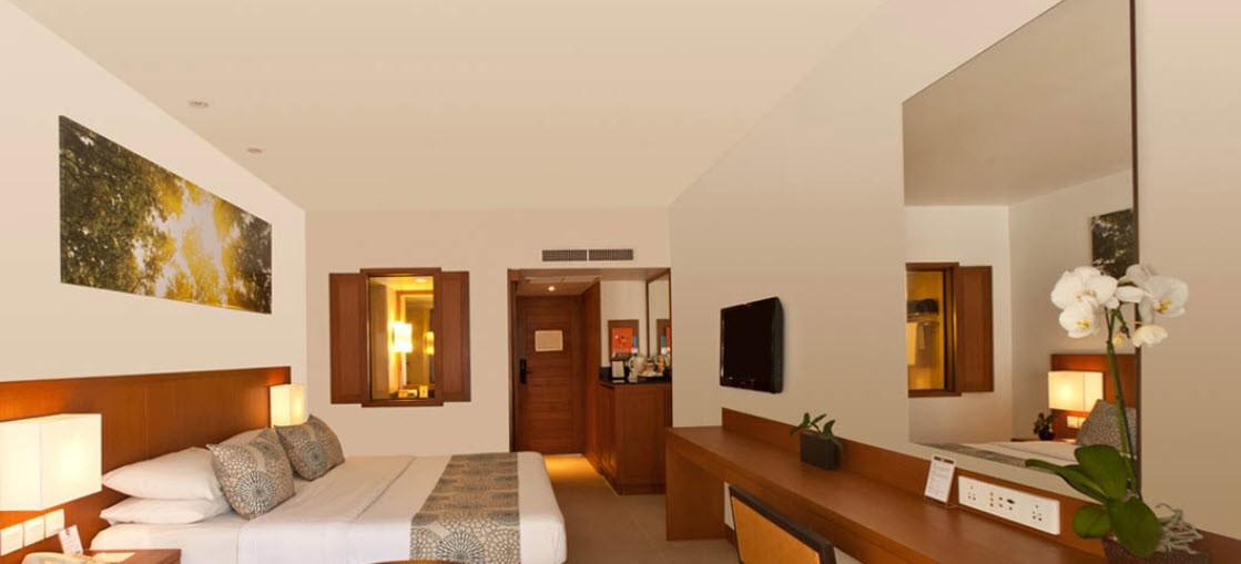 Woodlands Hotel And Resort Паттайя Экстерьер фото