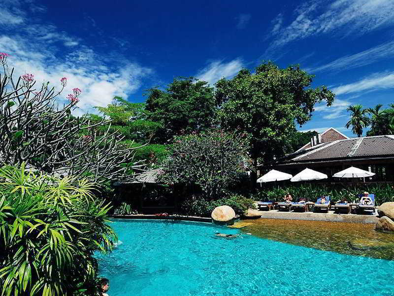 Woodlands Hotel And Resort Паттайя Экстерьер фото